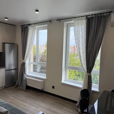 віп вул під голоском 15 б 9-2 Apartment