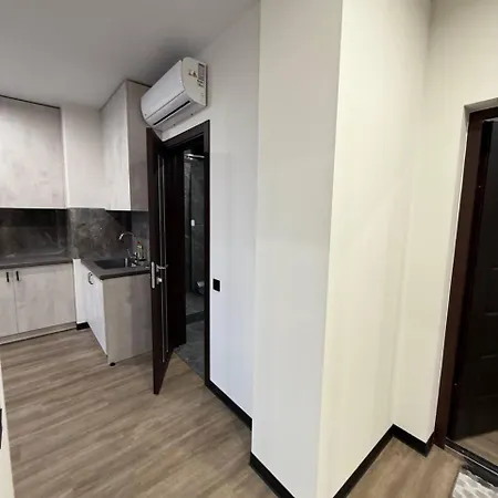 віп вул під голоском 15 б 9-2 Lemberg