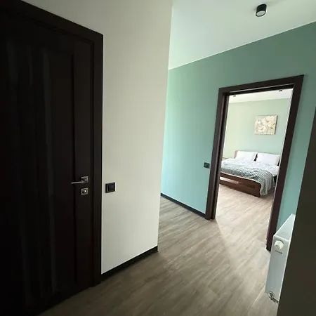 віп вул під голоском 15 б 9-2 Apartment Lviv