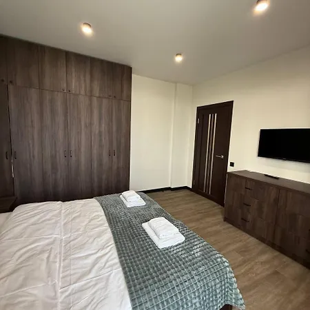 Apartment віп вул під голоском 15 б 9-2 Lviv