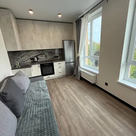 віп вул під голоском 15 б 9-2 *