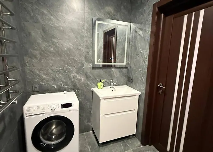 アパート віп вул під голоском 15 б 9-2 *