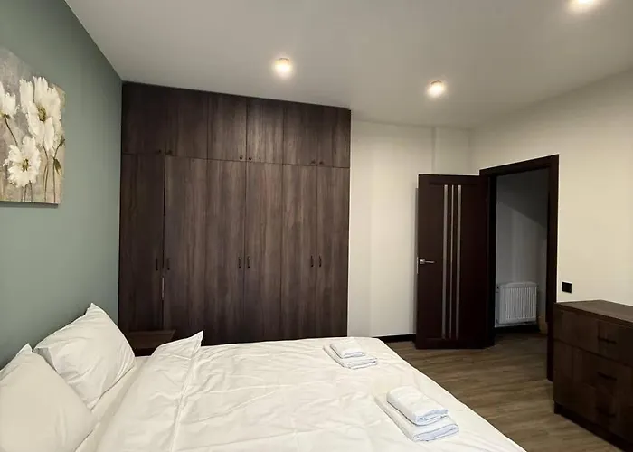 віп вул під голоском 15 б 9-2 アパート *