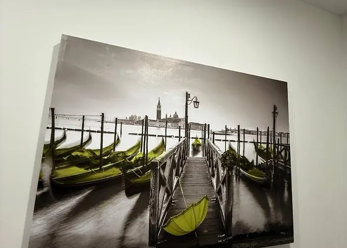 віп вул під голоском 15 б 9-2 アパート