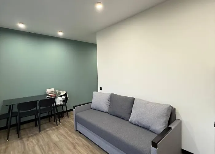 віп вул під голоском 15 б 9-2 * リヴィウ