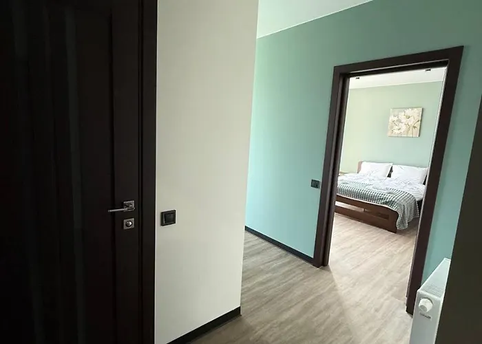 віп вул під голоском 15 б 9-2 アパート リヴィウ