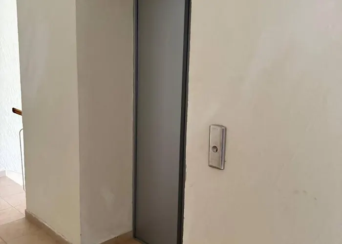 アパート віп вул під голоском 15 б 9-2