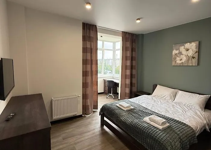 віп вул під голоском 15 б 9-2 アパート *